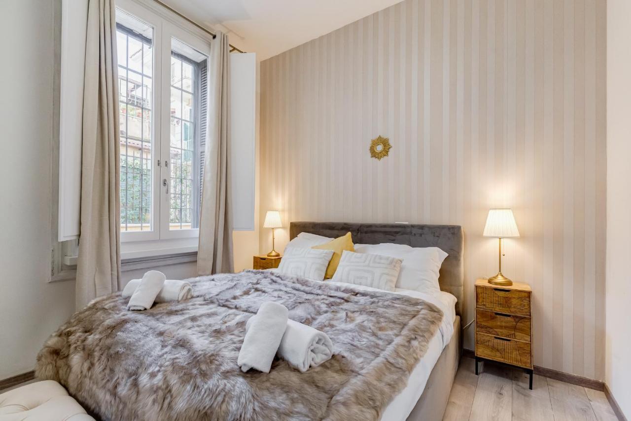 רומא Jmartins Colosseo Suites מראה חיצוני תמונה