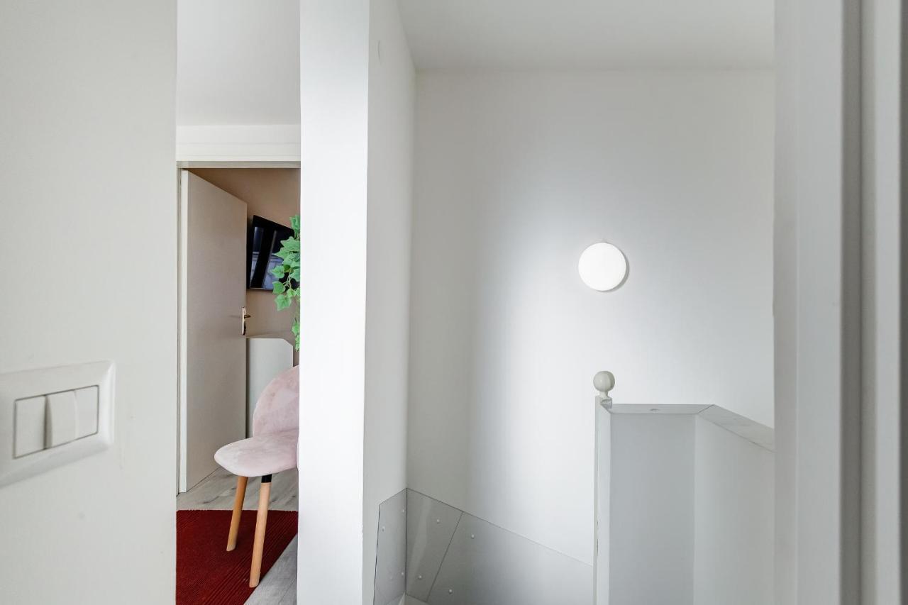 רומא Jmartins Colosseo Suites מראה חיצוני תמונה