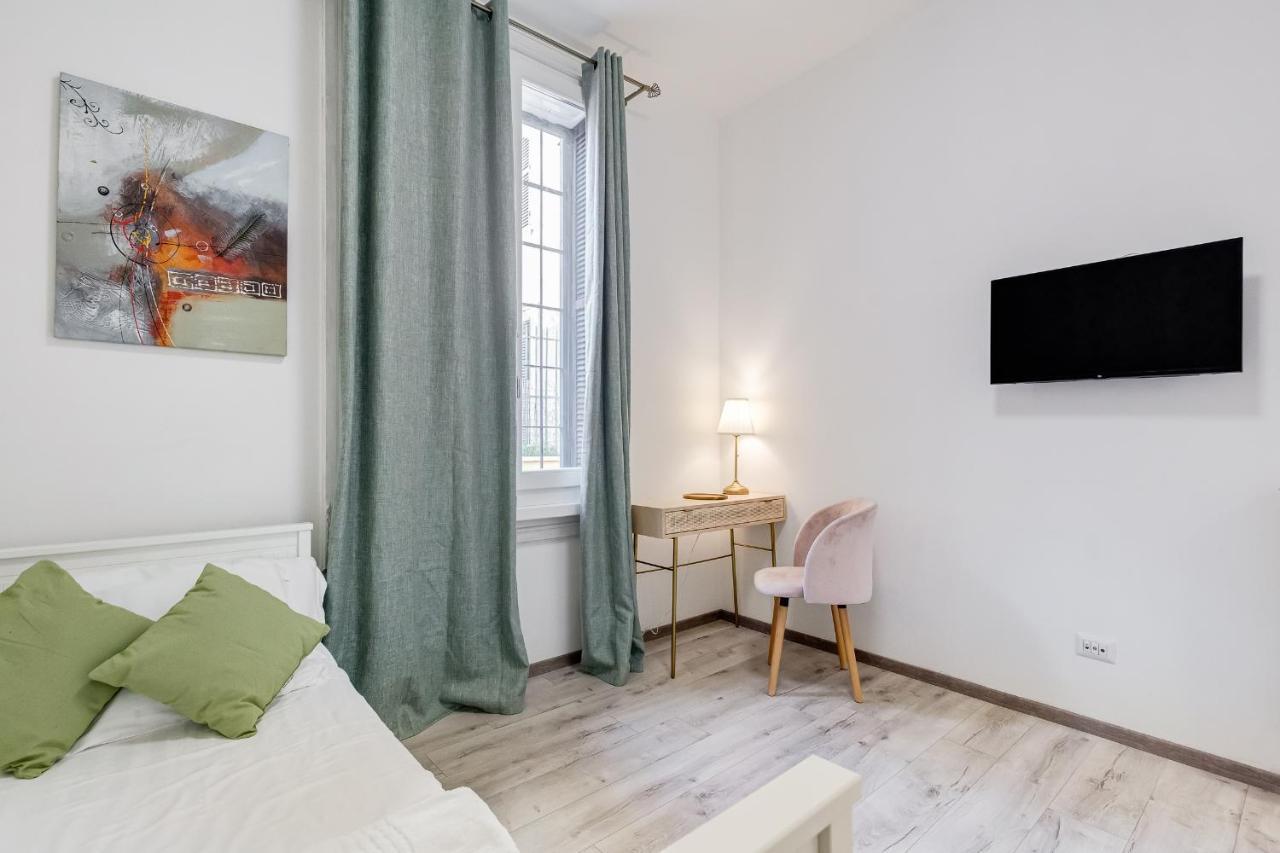 רומא Jmartins Colosseo Suites מראה חיצוני תמונה