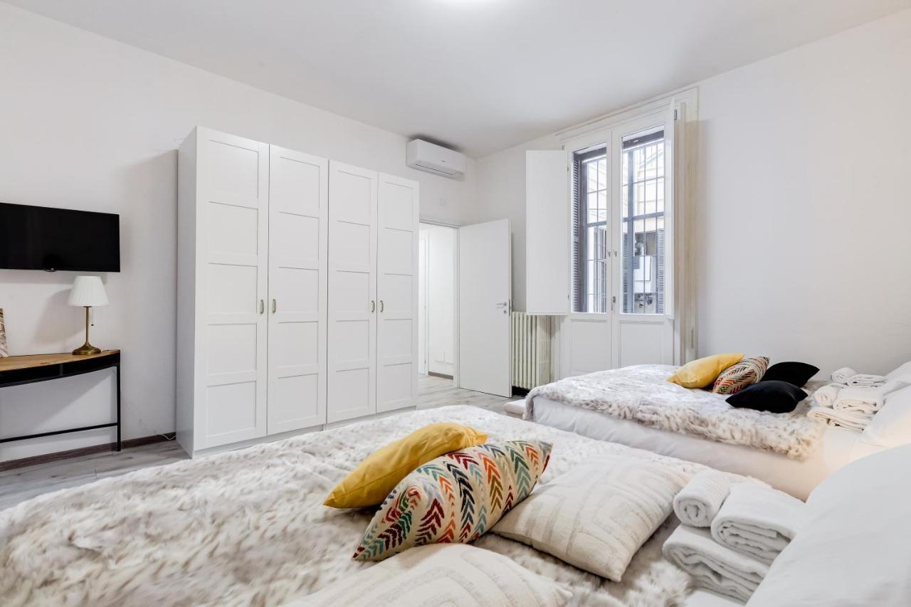 רומא Jmartins Colosseo Suites מראה חיצוני תמונה